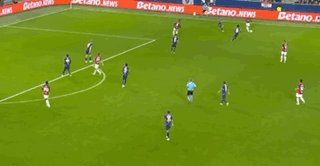 1792107813419006113.gif 2.gif